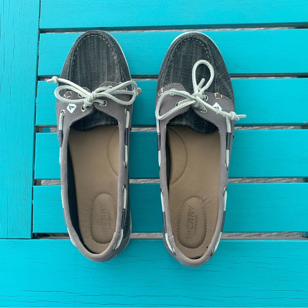 EUC Sperry Boat Shoes Size 10M